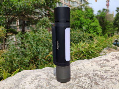小米有品上新超值好物 一燈雙絕，12合1全能隨身手電筒&拾音燈